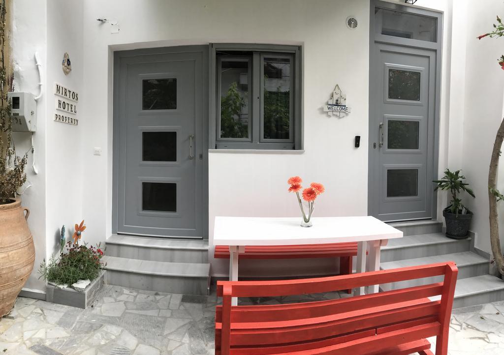 Mirtos Apartments Eksteriør billede
